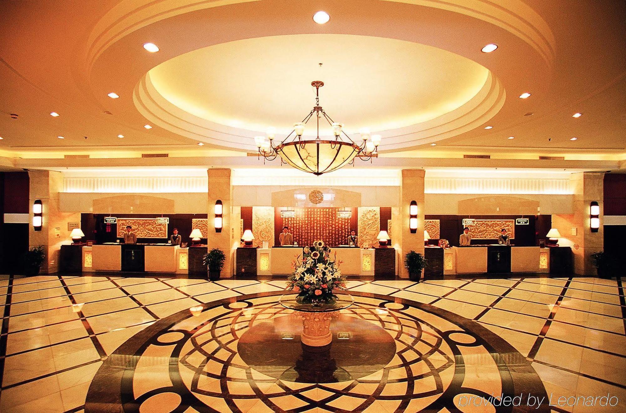 Regal East 4* Shanghai